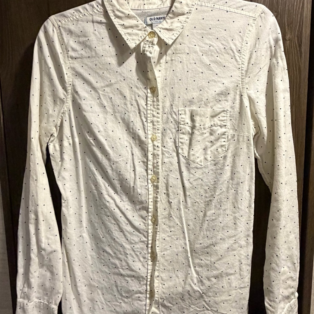 Old Navy White Button Down Shirt with Black Dots